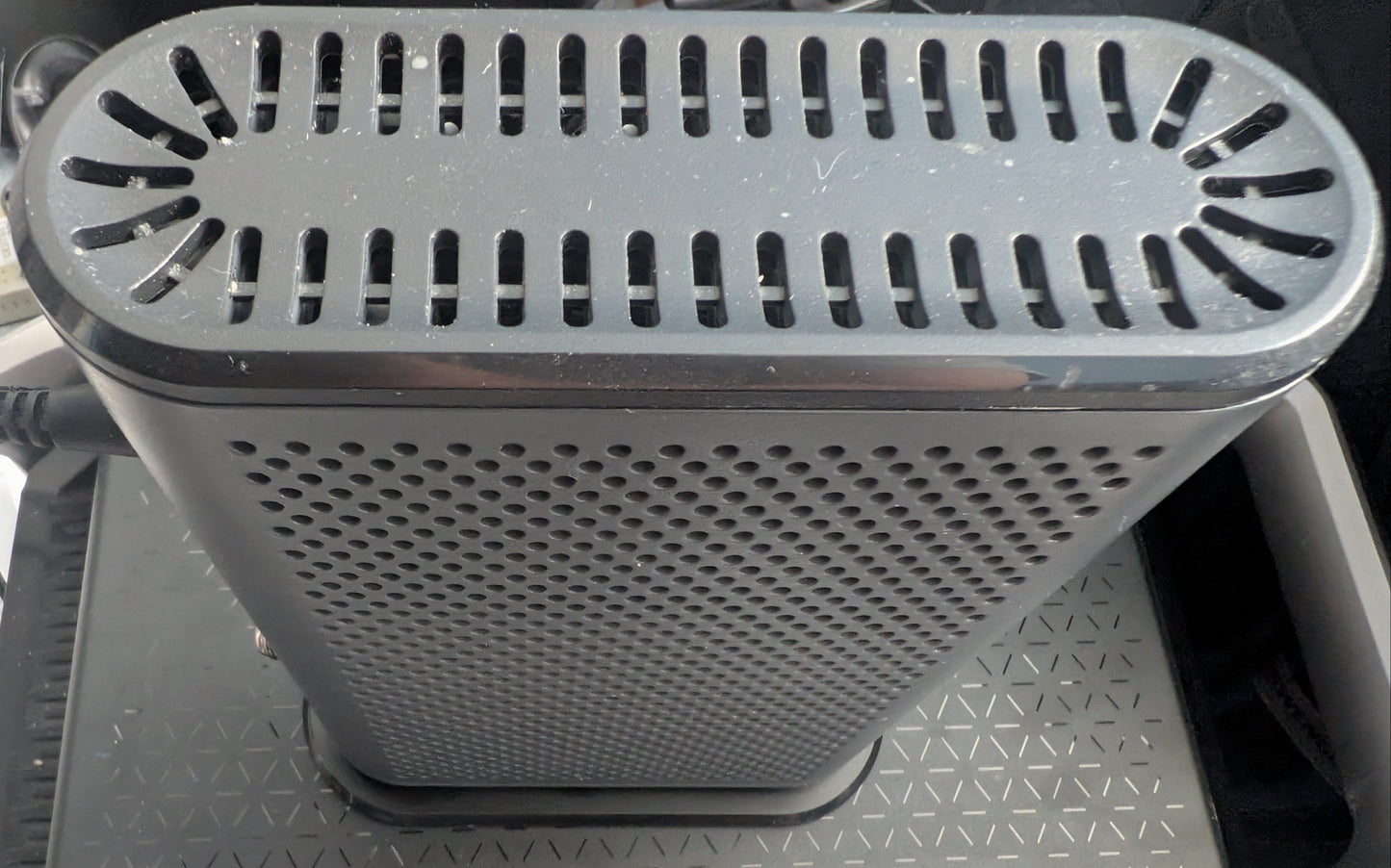 MOTOROLA MB7220 8x4 343 Mbps Cable Modem, DOCSIS 3.0