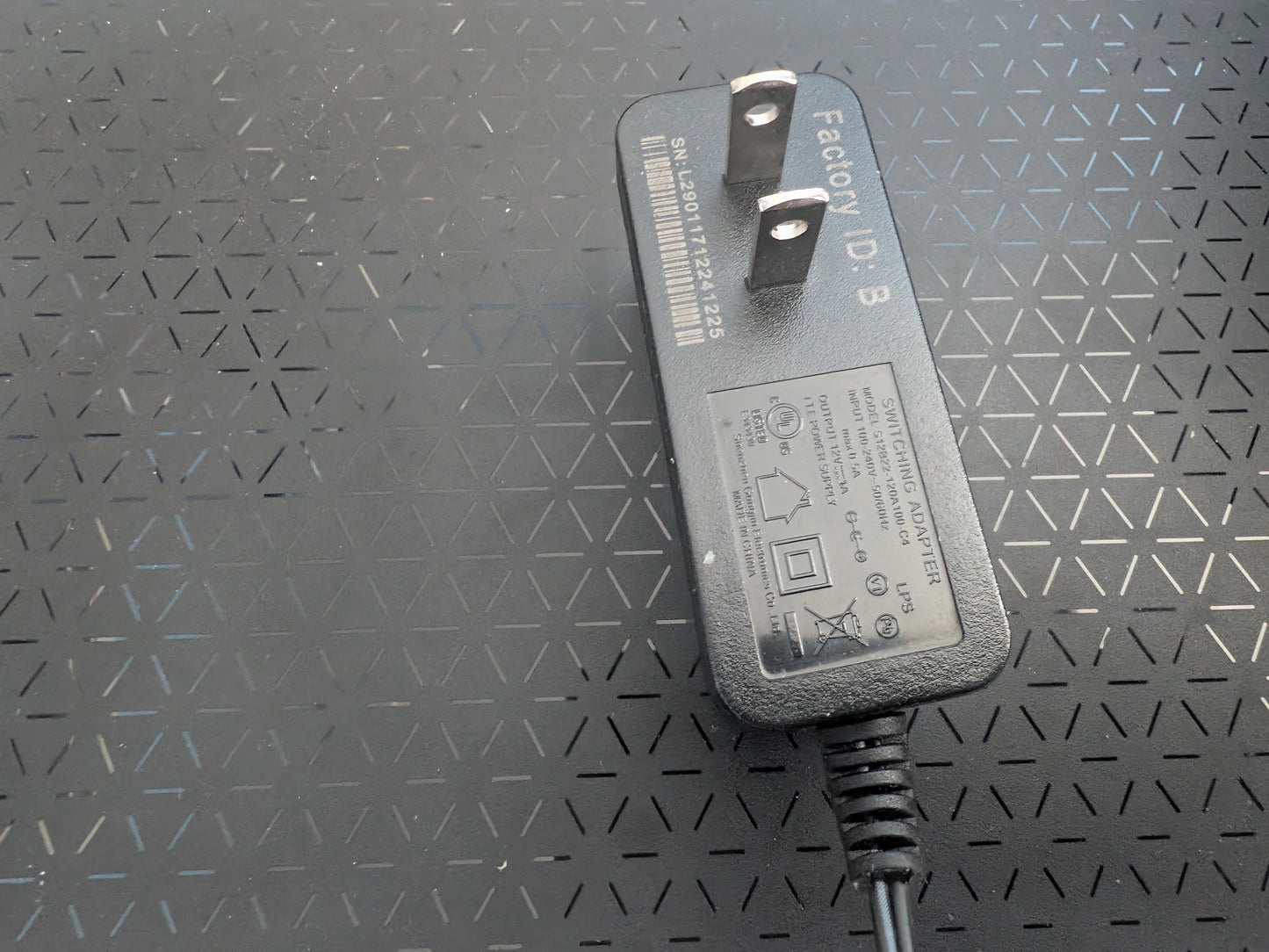 MOTOROLA MB7220 8x4 343 Mbps Cable Modem, DOCSIS 3.0