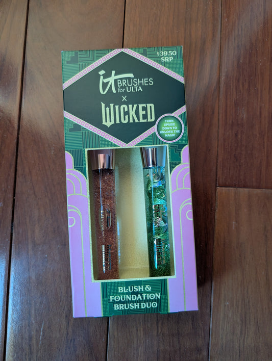 IT Brushes For Ulta x Wicked Blush & Foundation Brush Duo - 2pc - Ulta Beauty