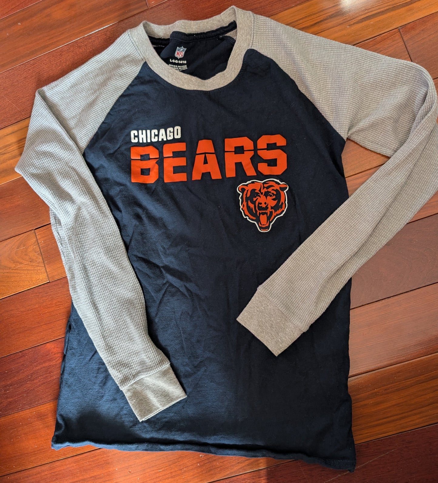 WORN & WASHED - Chicago Bears Kids Long Sleeve T-Shirt Size L 14/16