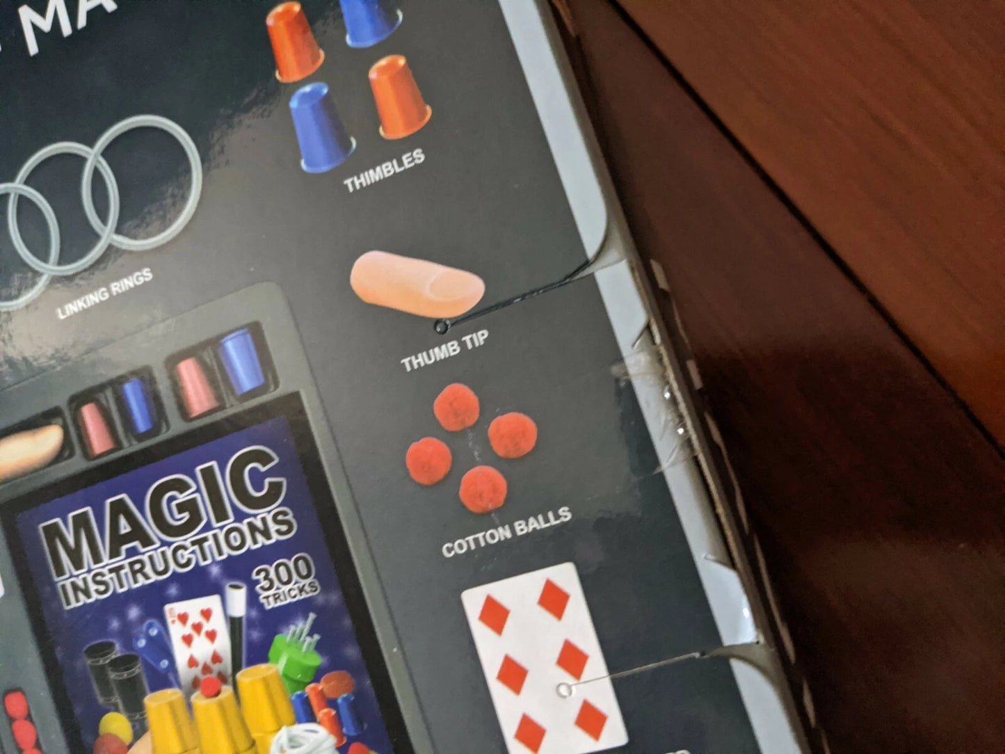 300 Amazing Magic Tricks Hanky Panky Brand 6+ Years